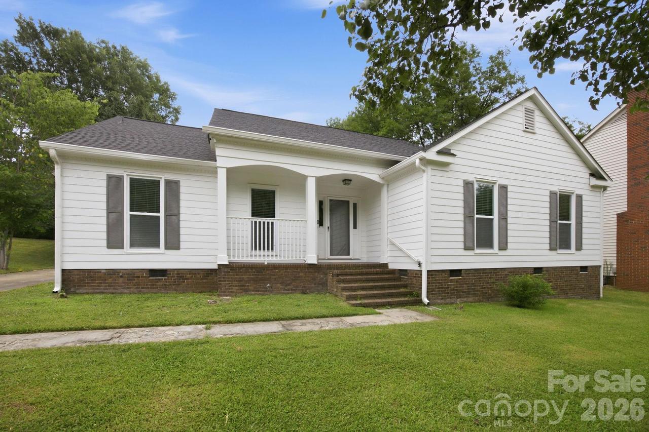 5317 Caradon Dr., Charlotte, NC 28227