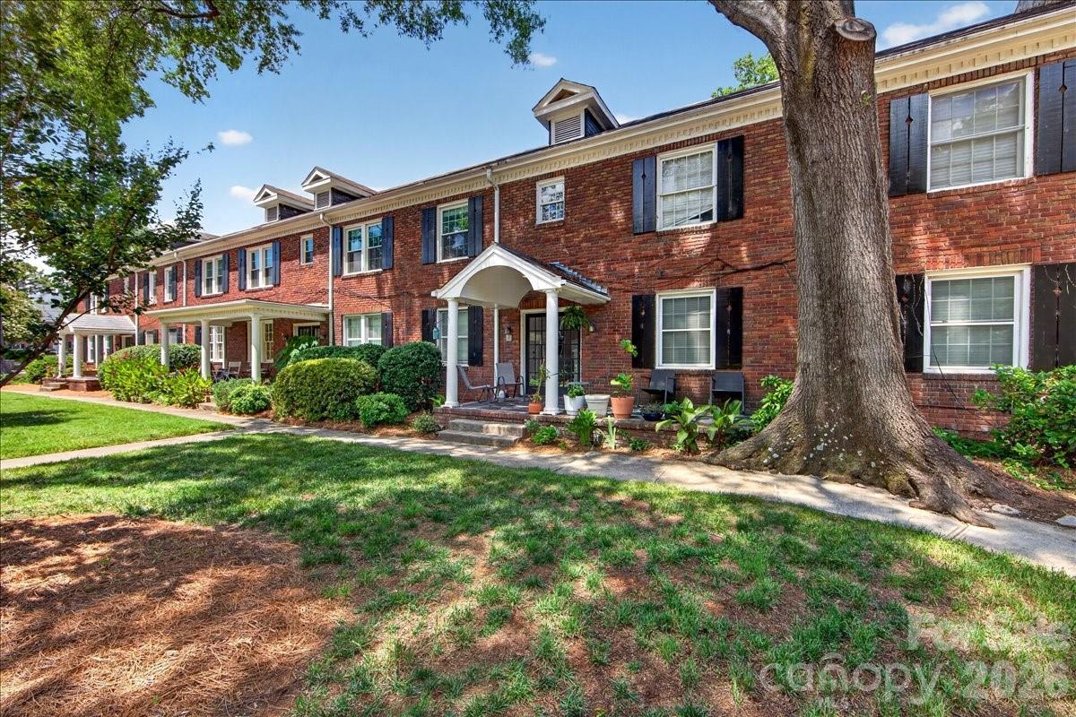 524 Hawthorne Ln. #9, Charlotte, NC 28204