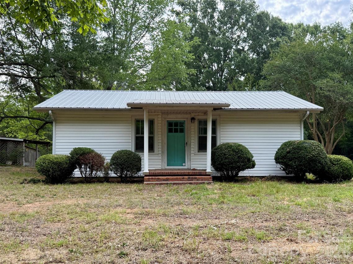 5059 Brown Creek Church Rd., Wadesboro, NC 28170