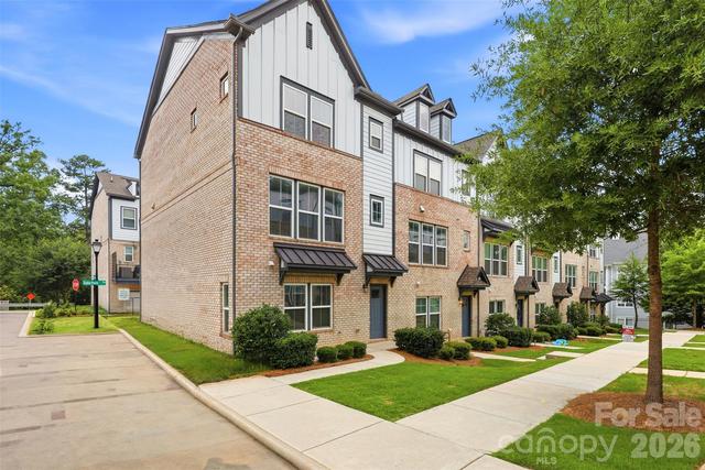 New Homes For Sale This Week That Attend Alexander Graham Middle: June 12th to June 18th