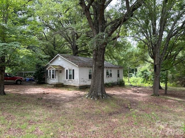 145 Alexander Acres Rd., Mooresville, NC 28115
