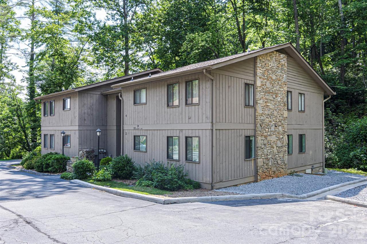 55 Lake Dr. #P2, Laurel Park, NC 28739