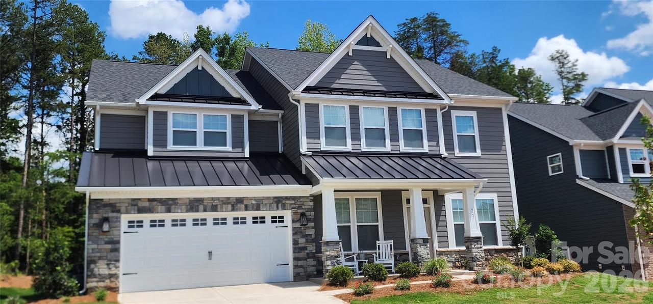 527 Cottage Garden Ln., Belmont, NC 28012