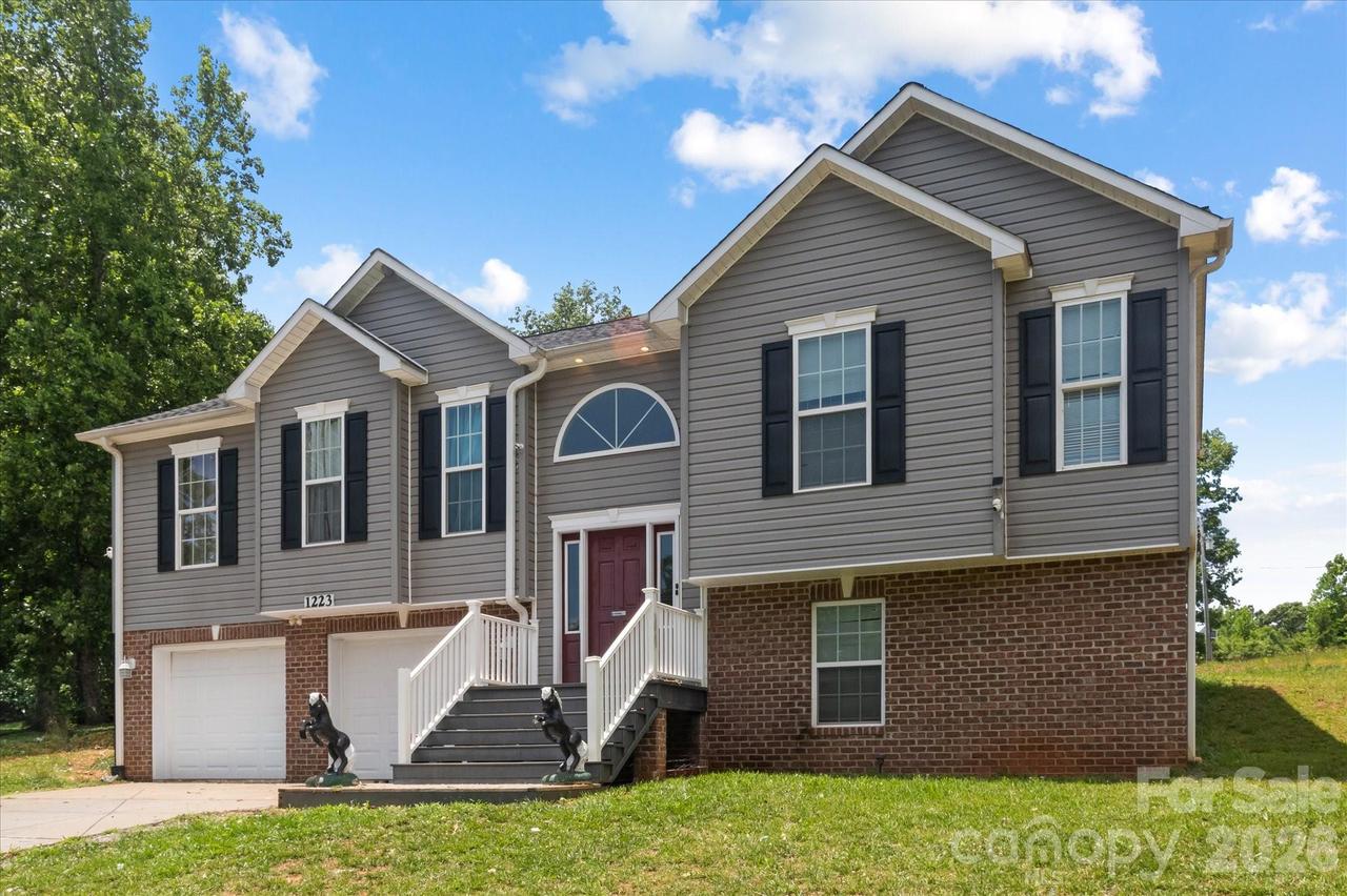 1223 Deer Park Rd., Nebo, NC 28761