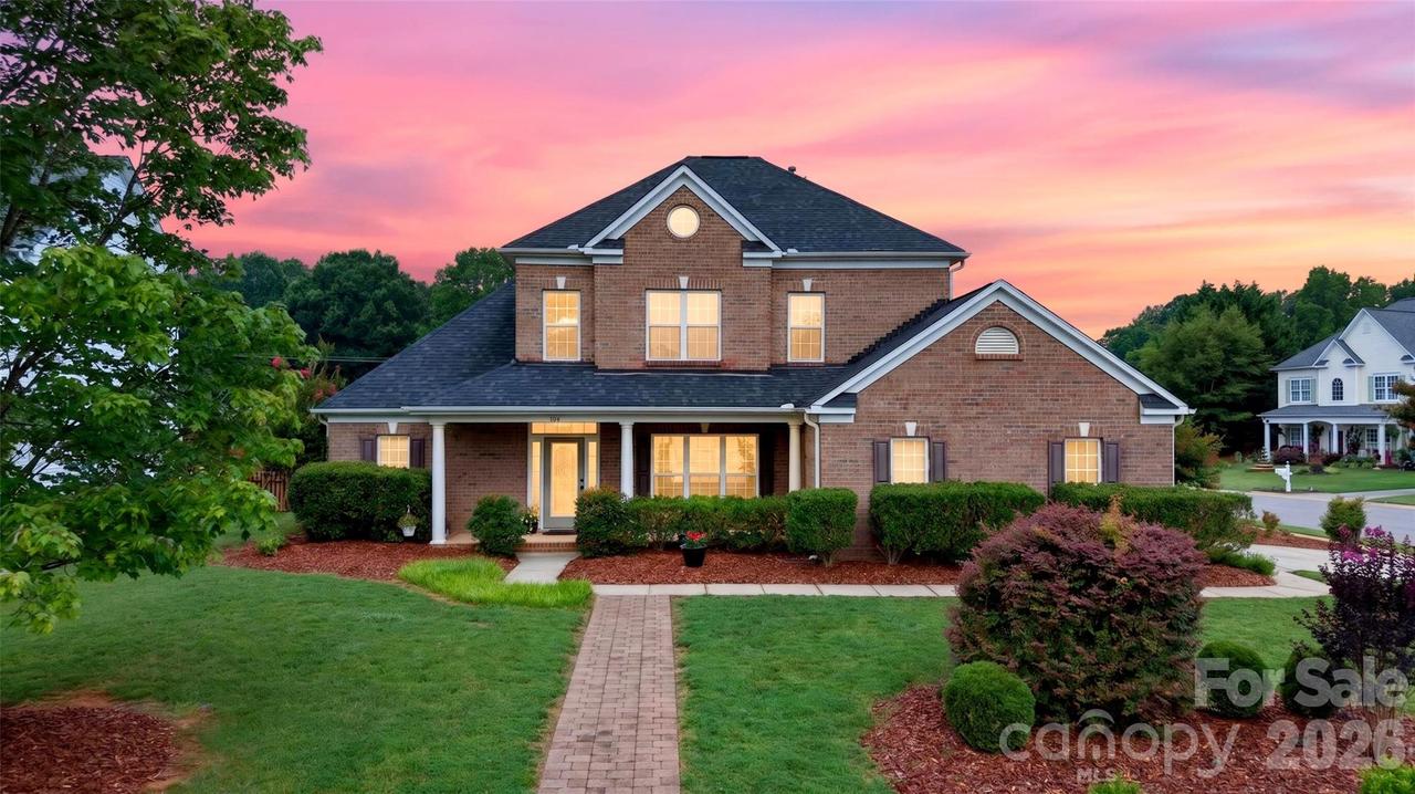 104 Elizabeth Hearth Rd., Mooresville, NC 28115