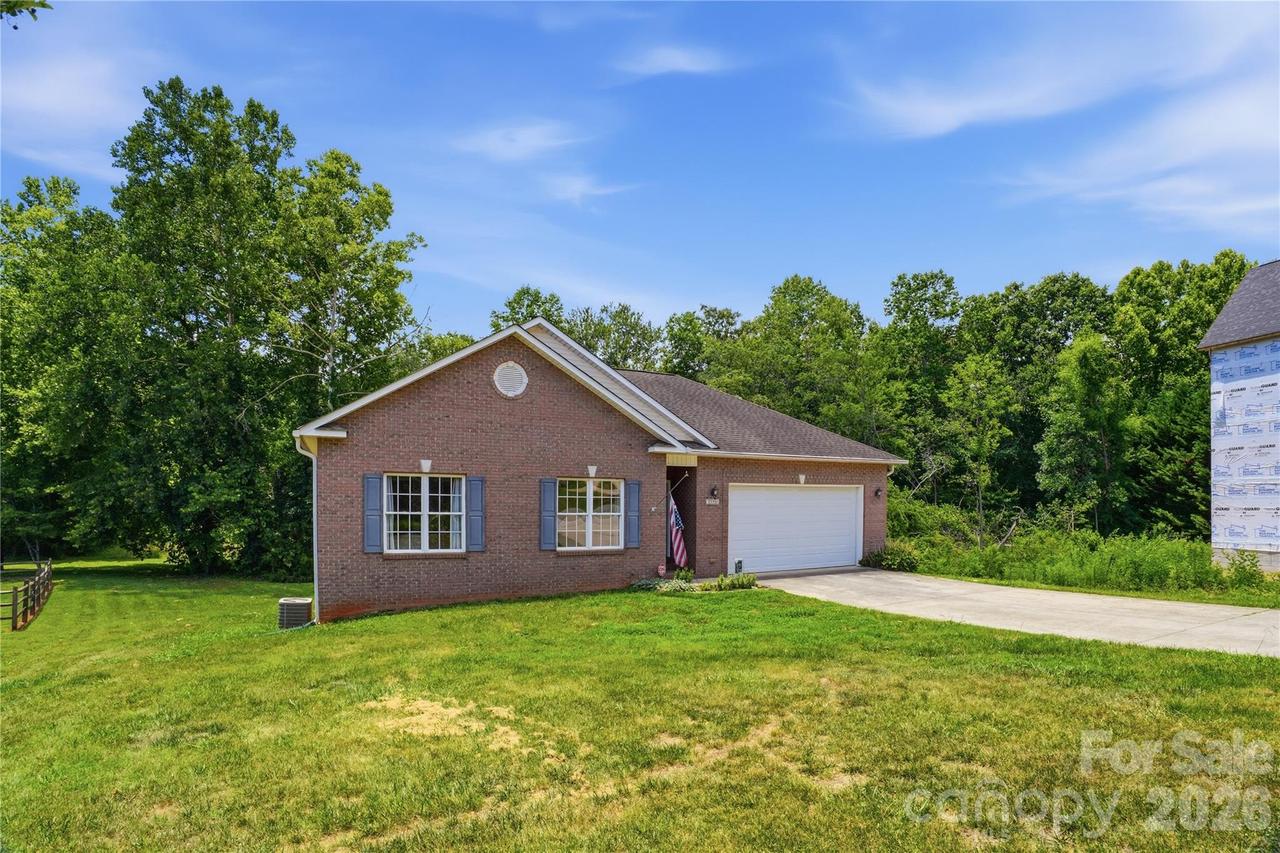 1550 Indian Springs Dr., Conover, NC 28613