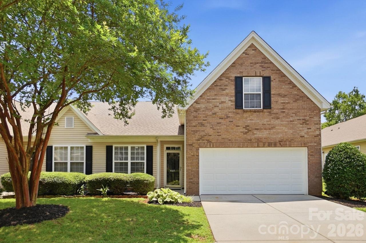 4427 Glenlea Commons Dr., Charlotte, NC 28216