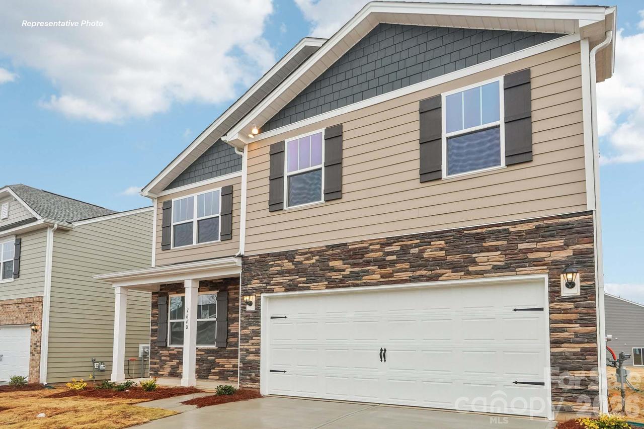143 Waterfall Valley Way, Mooresville, NC 28117