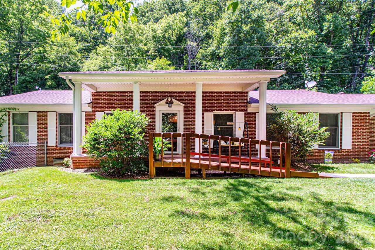 7835 Us 23 Hwy., Mars Hill, NC 28754