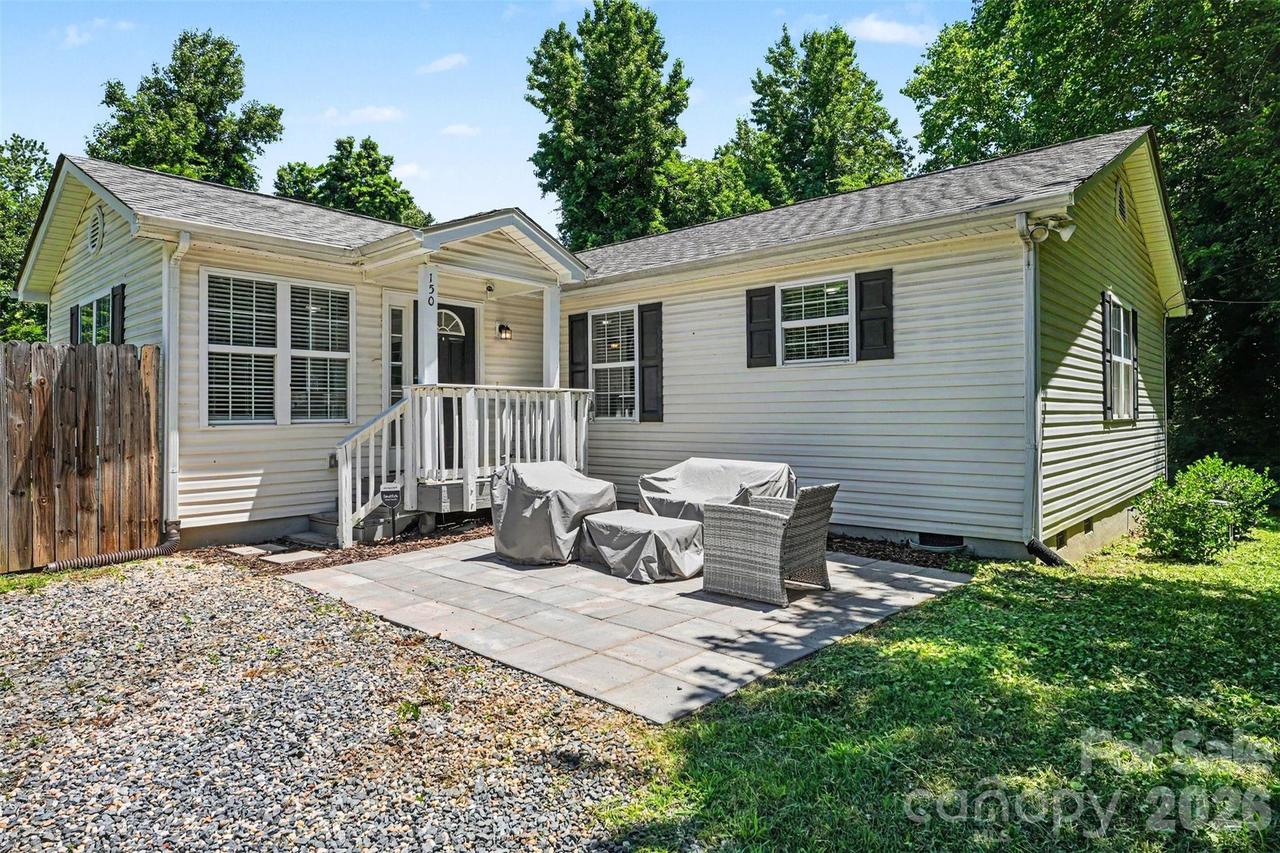 150 Waco Ave., Kannapolis, NC 28083
