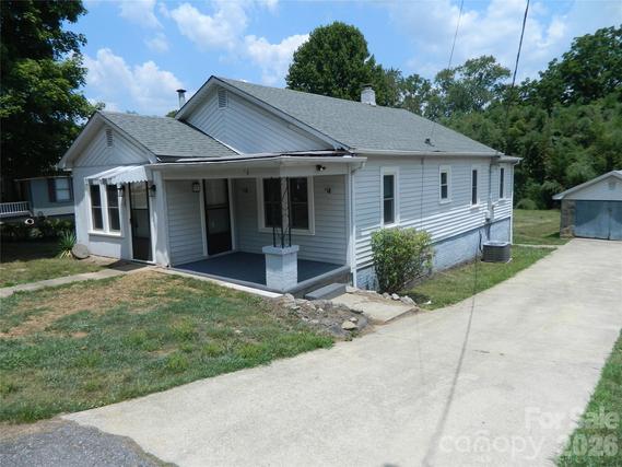 New Homes For Sale This Week That Attend West Lenoir Elementary: June 26th to July 2nd