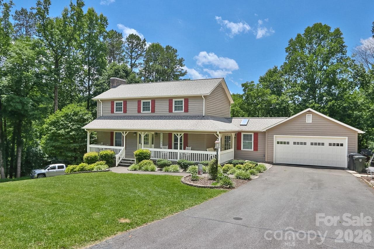 135 Holly Hill Dr., Elkin, NC 28621
