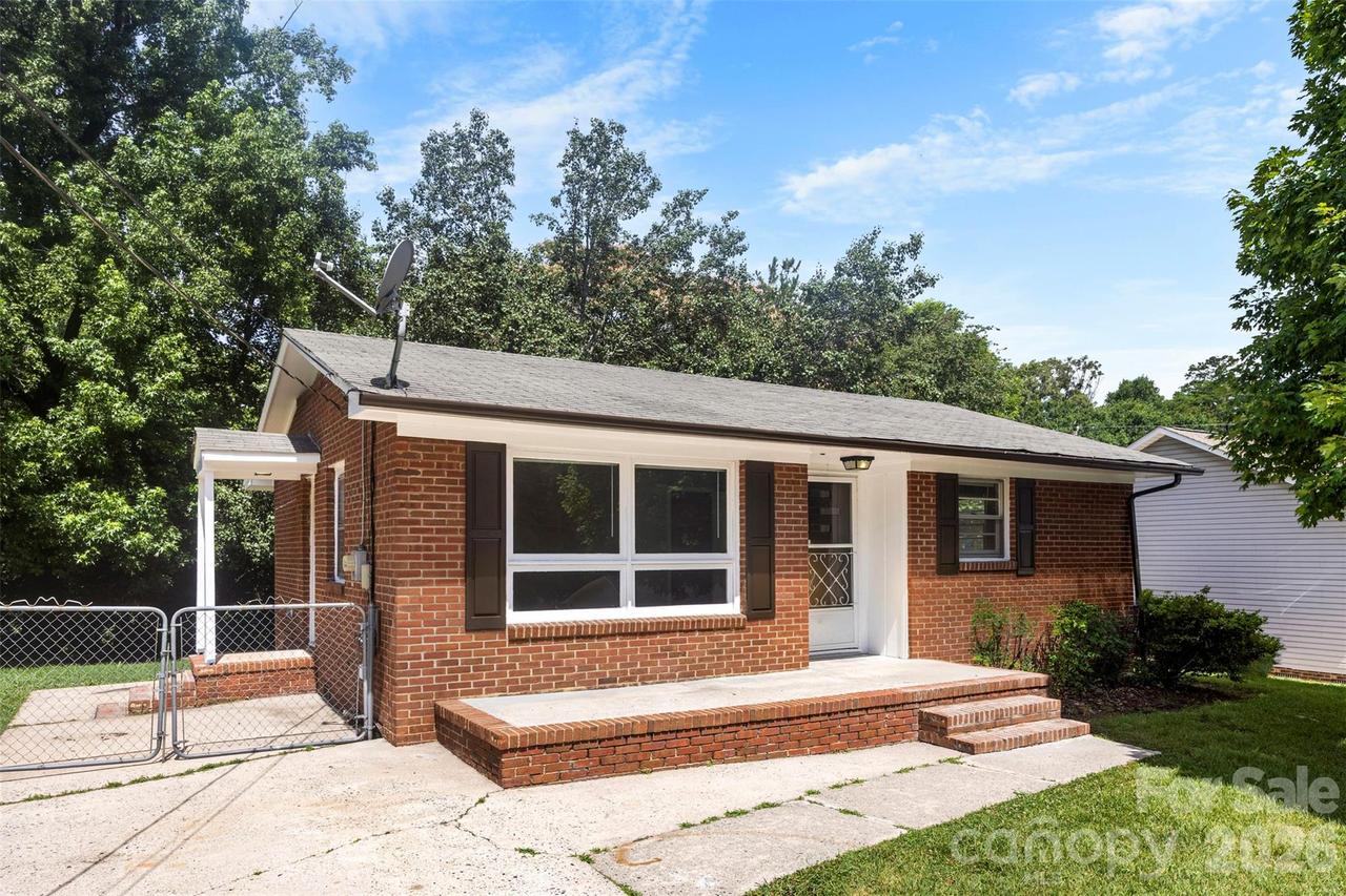 104 Lee St., Belmont, NC 28012