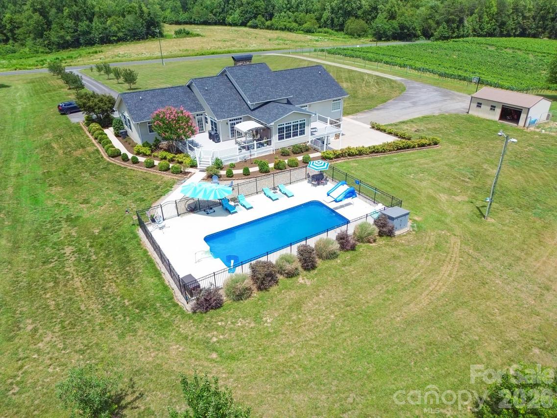2726 Cedar Forest Rd., Ronda, NC 28670