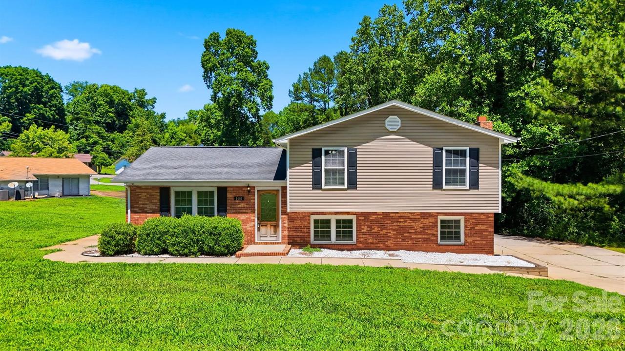 1401 Southwest Blvd., Newton, NC 28658