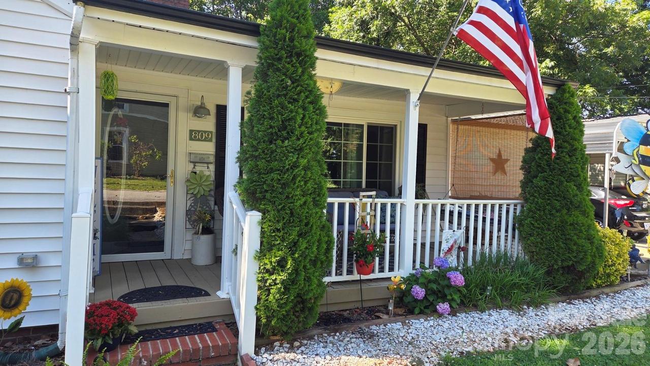 809 Alexander St., Lincolnton, NC 28092