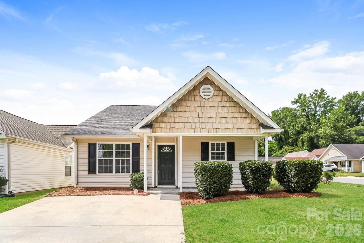 4135 Canyon Creek Ln., Charlotte, NC 28216
