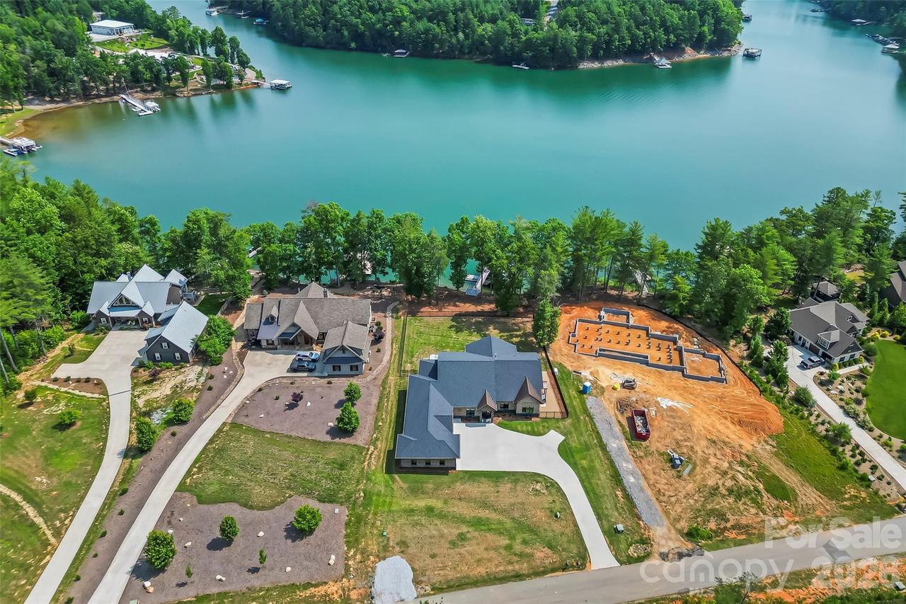 95 Linville View Dr., Nebo, NC 28761
