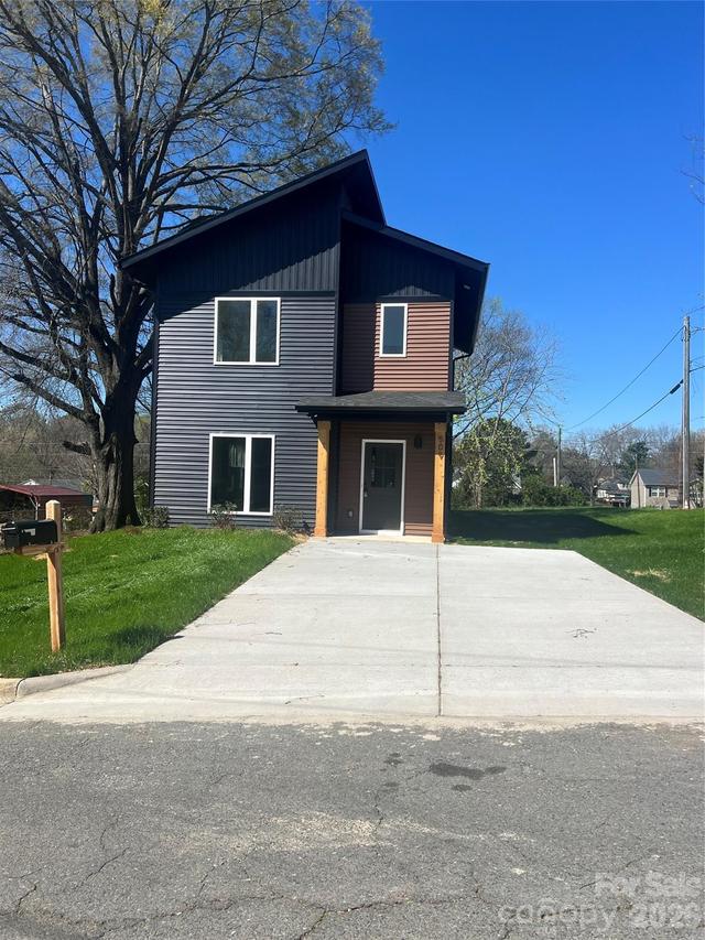 69 Bennett St., Wadesboro, NC 28170