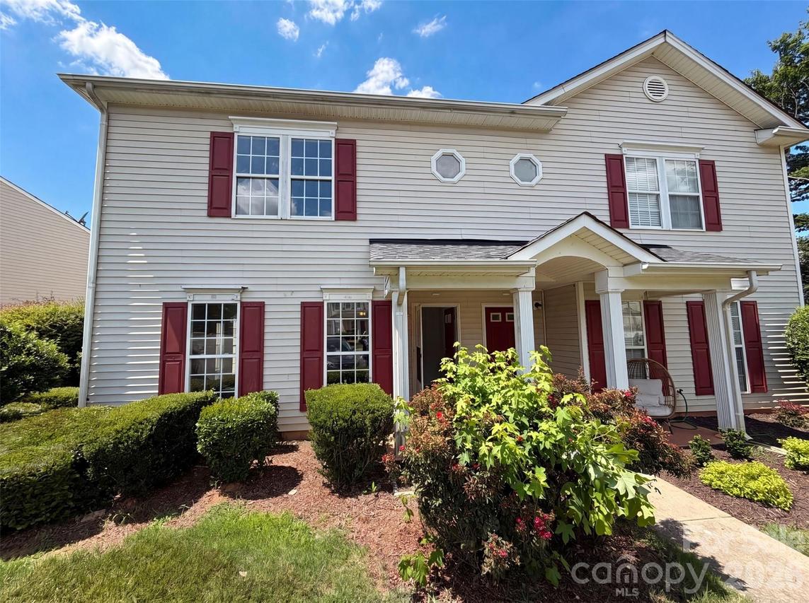 3831 Mohawk Ct., Charlotte, NC 28215