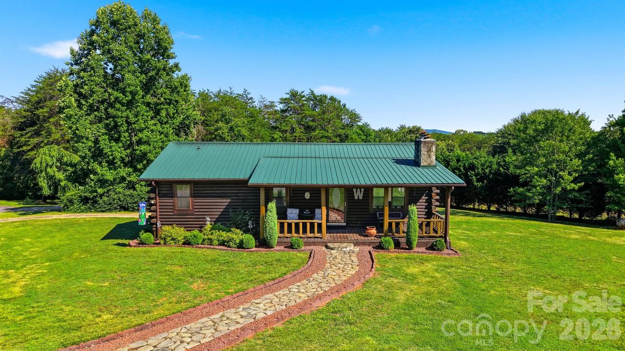 8365 White Pine Cir., Connelly Springs, NC 28612