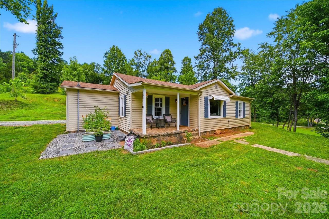 4710 Overland Rd., Lenoir, NC 28645