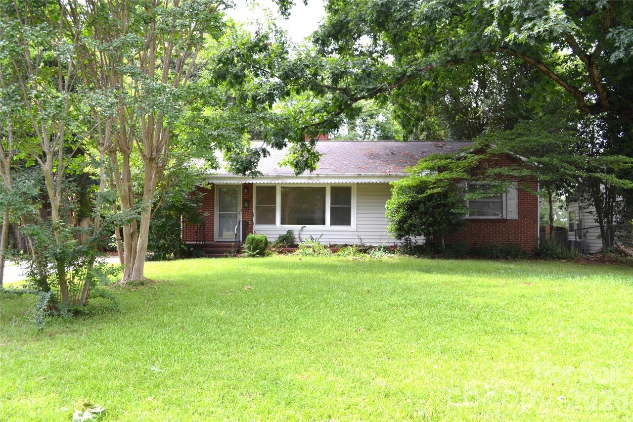 827 Mohigan St., Charlotte, NC 28205