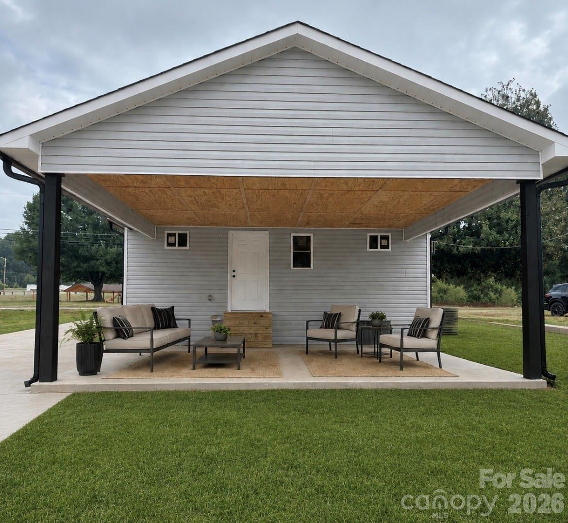 1810 E Greenbriar Rd., Statesville, NC 28677