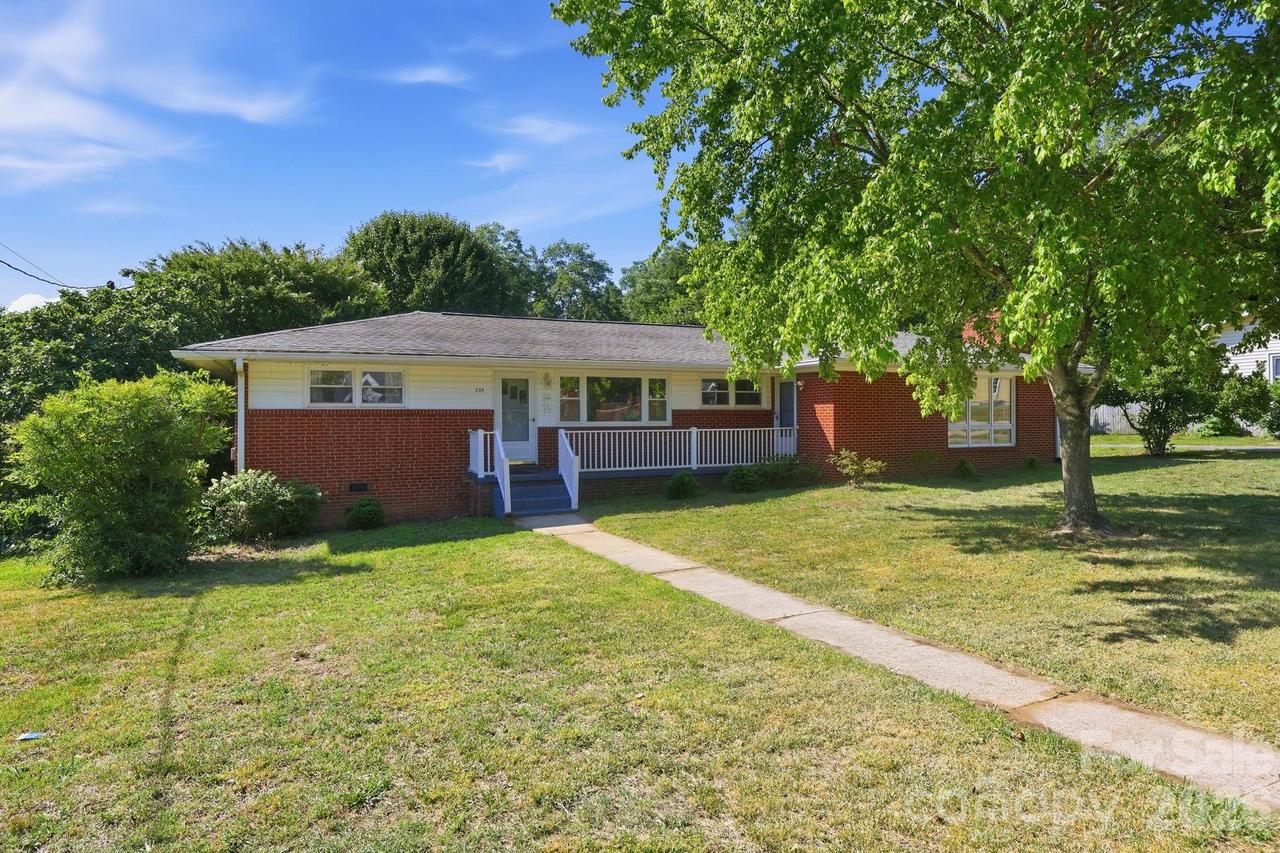 209 Lloyd St., Salisbury, NC 28144