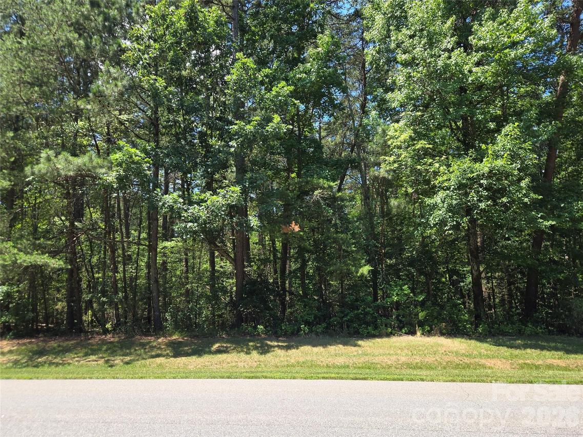 145 Badin View Dr. #69, Badin Lake, NC 28127