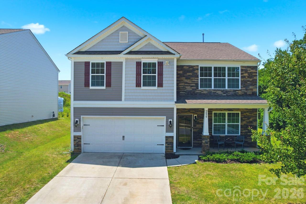 9839 Oak Barrel Ln., Charlotte, NC 28215