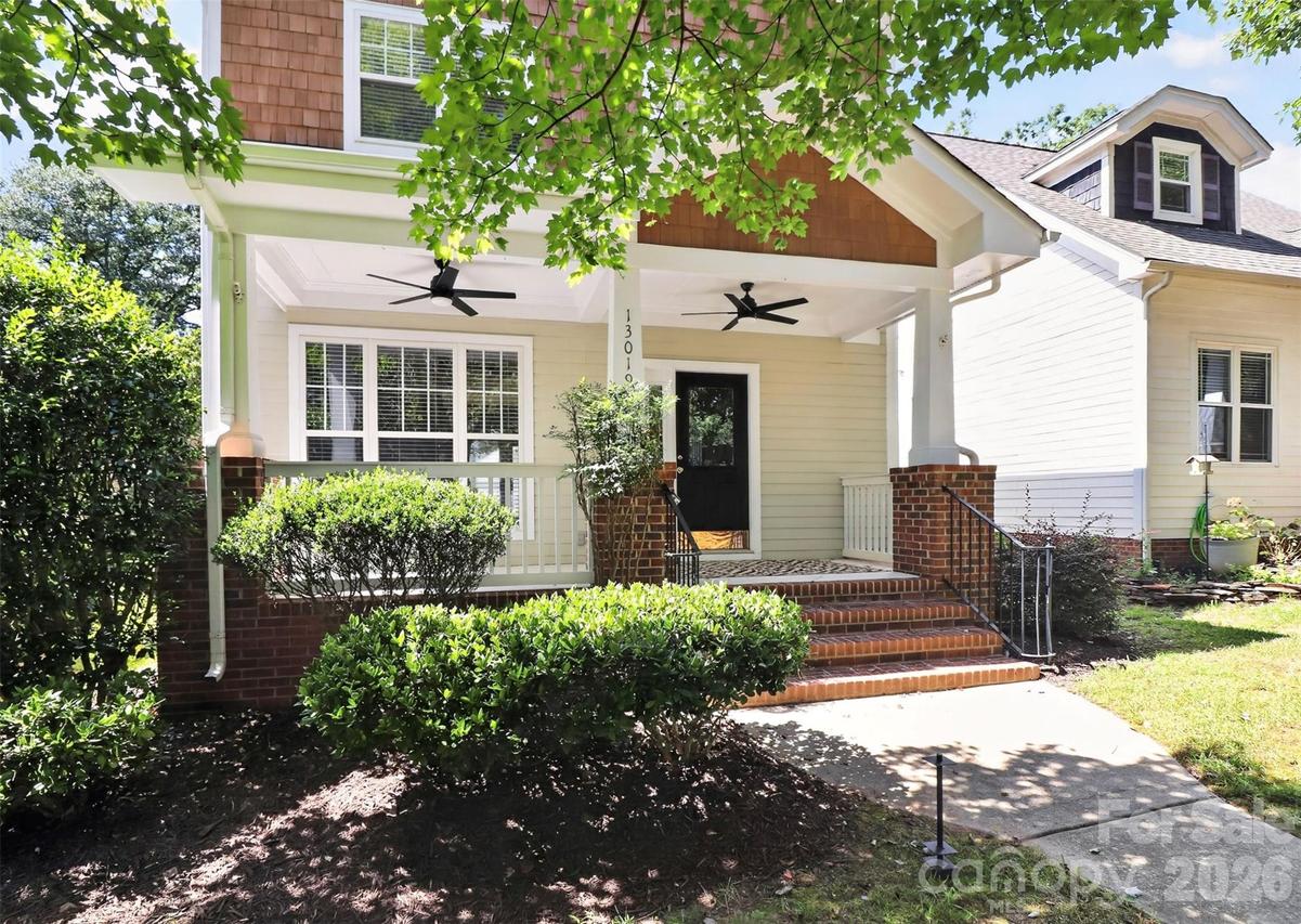 13019 West Douglas Park Dr., Huntersville, NC 28078