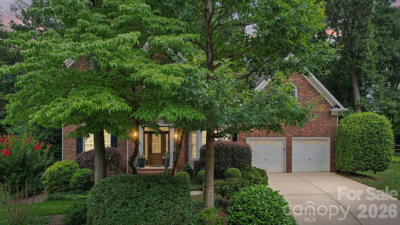 9125 Grove Tree Ln., Huntersville, NC 28078