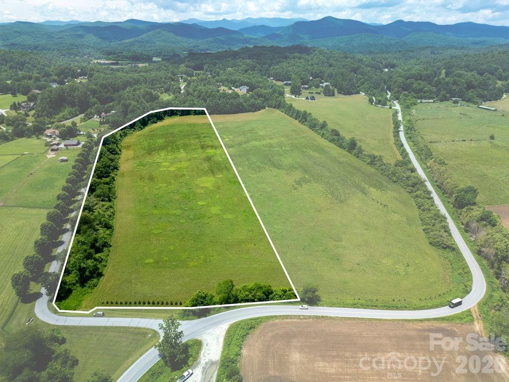 Mini Farm 3 TBD Coventry Dr., Brevard, NC 28712