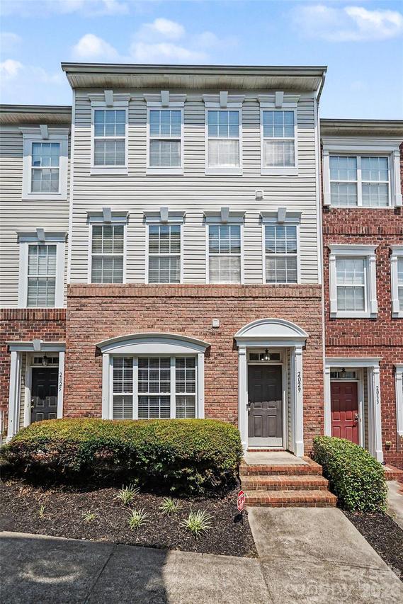 2029 Kegsworth Dr., Charlotte, NC 28273