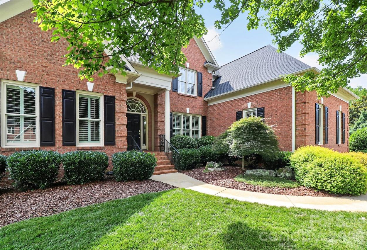 6907 Meadow Run Ln., Charlotte, NC 28277
