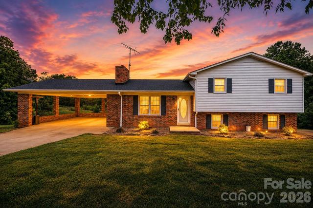New Homes For Sale This Week That Attend Banoak Elementary: June 19th to June 25th