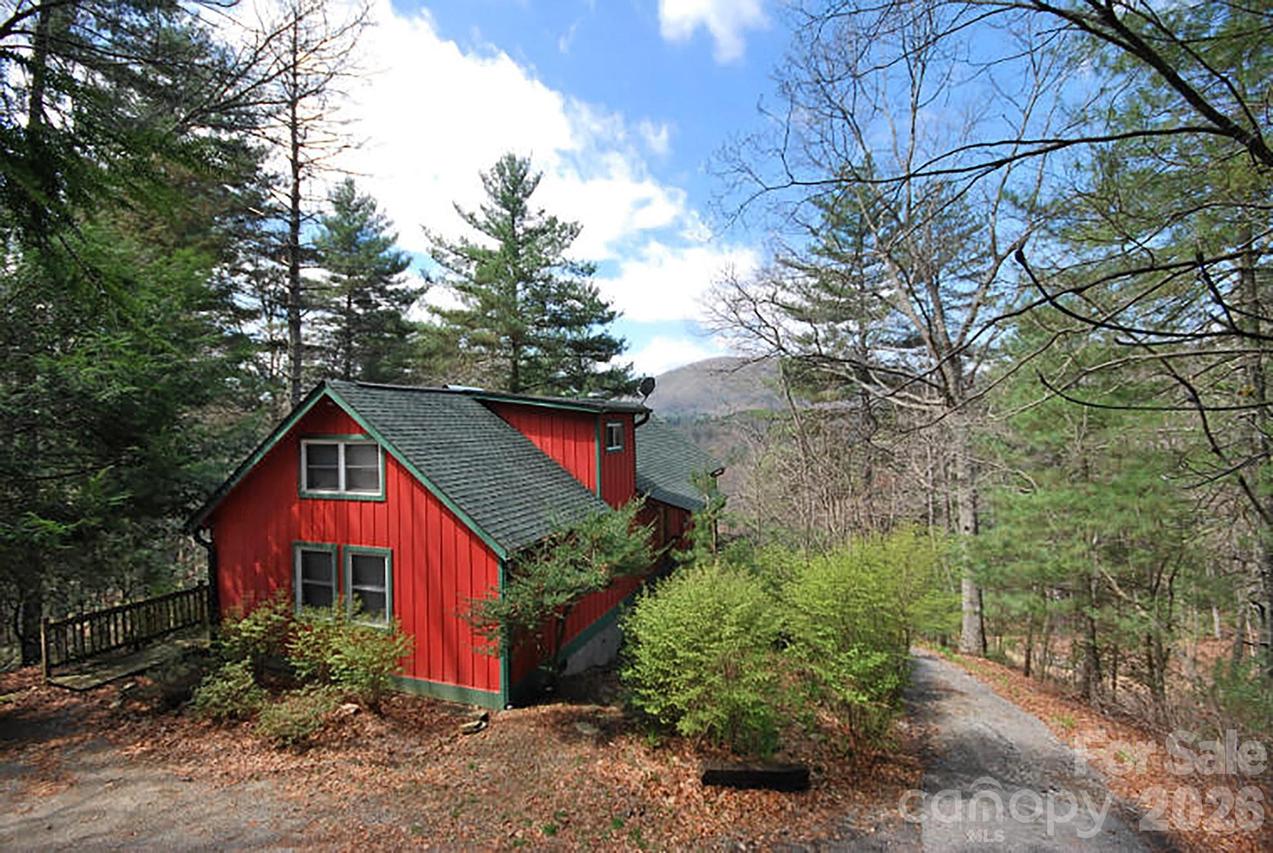 2308 Talley Rd., Hendersonville, NC 28739