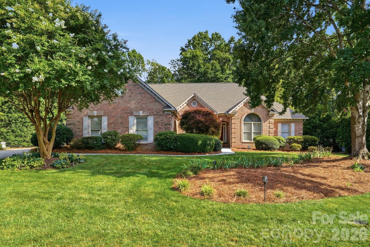 13101 Darby Chase Dr., Charlotte, NC 28277