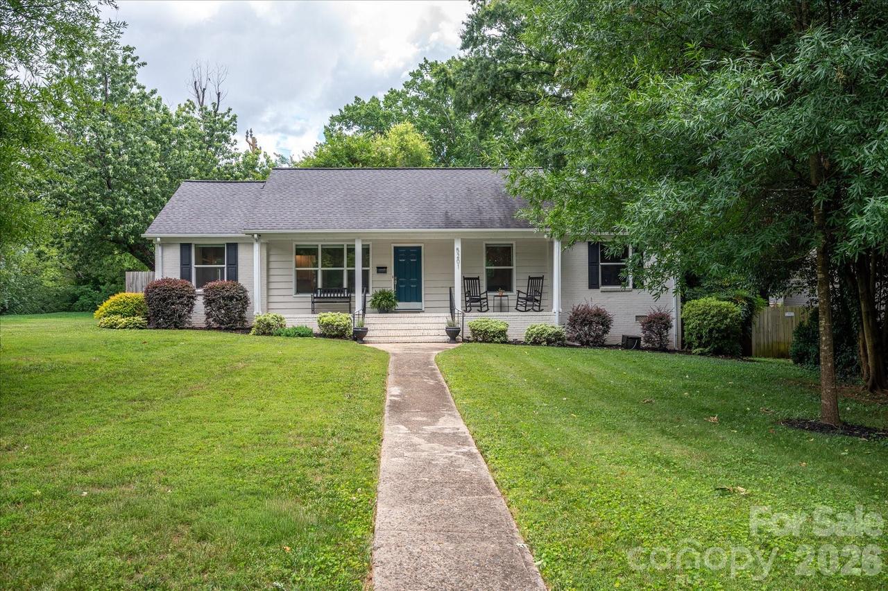 5201 Glenham Dr., Charlotte, NC 28210