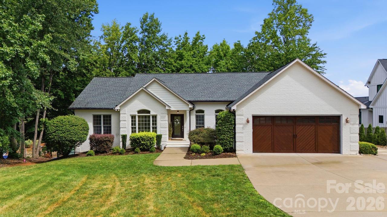 7559 Rabbit Cir., Denver, NC 28037