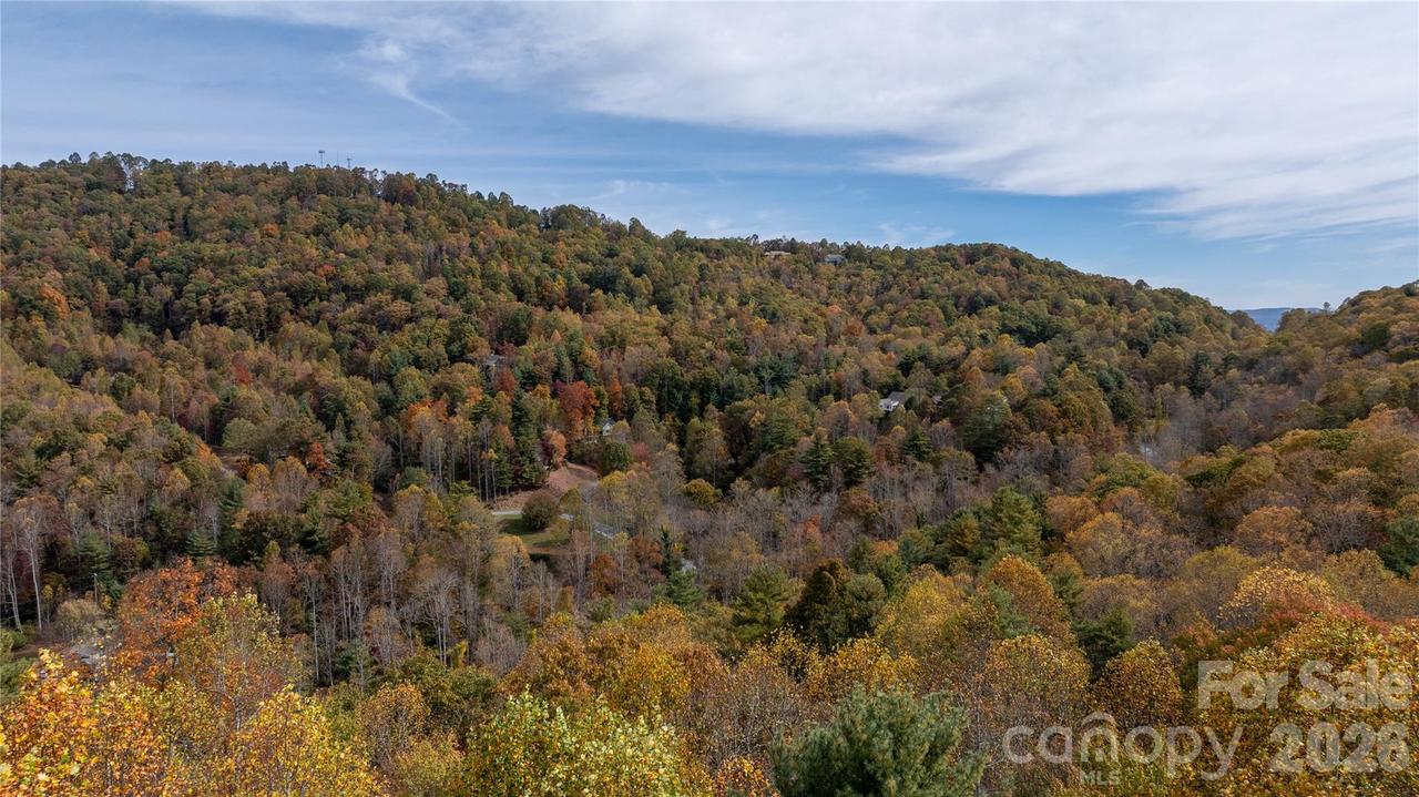 TBD Solomon Cir. #16 & 17, Hendersonville, NC 28739