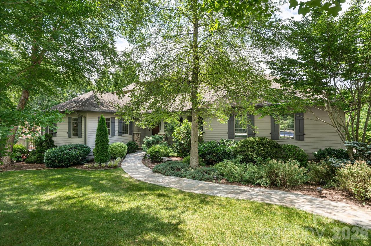 1116 Perch Fly Ct., Biltmore Lake, NC 28715
