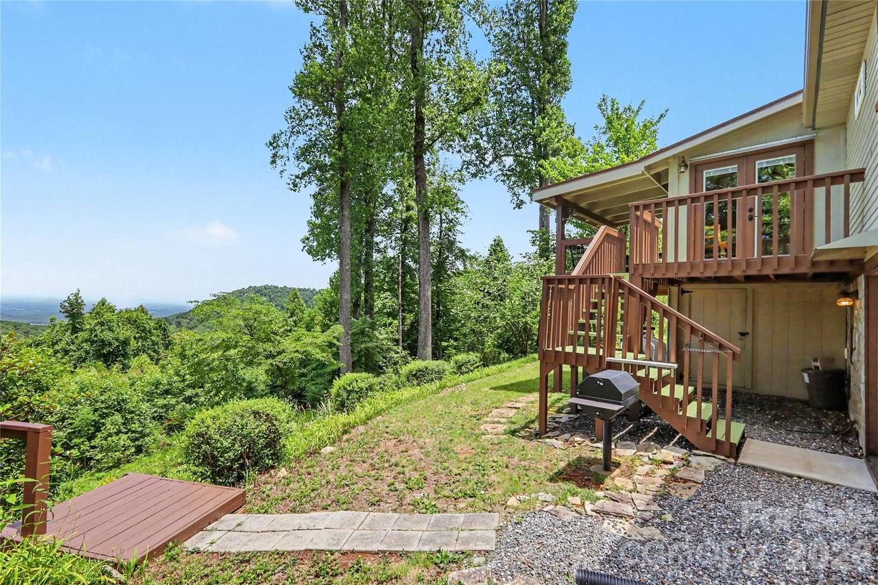 3526 Dogwood Ln., Morganton, NC 28655