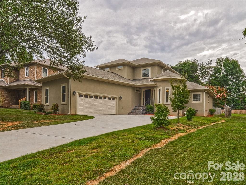 10136 Fairlea Dr., Charlotte, NC 28269