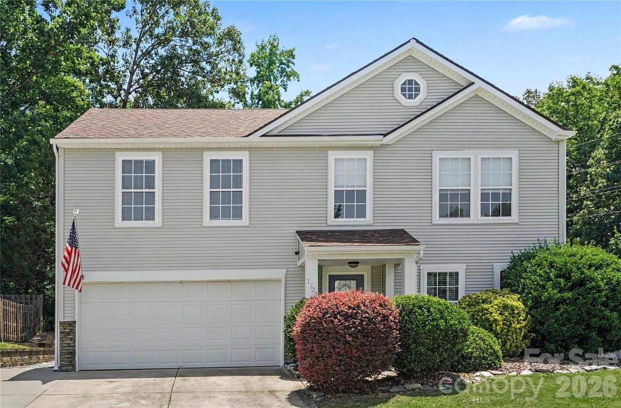 1729 Red Bird Cir., Concord, NC 28025