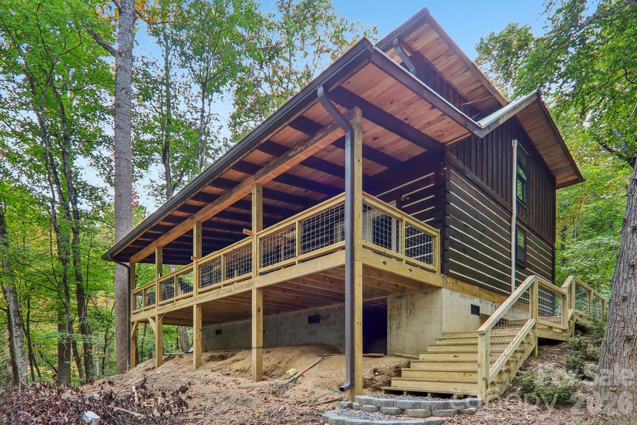 5 Marion Dr., Maggie Valley, NC 28751