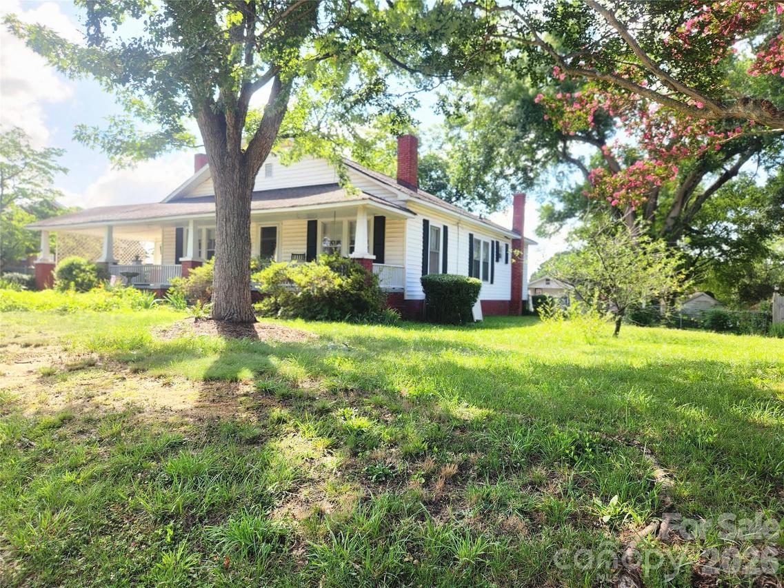 29 Brookwood Ave., Concord, NC 28025