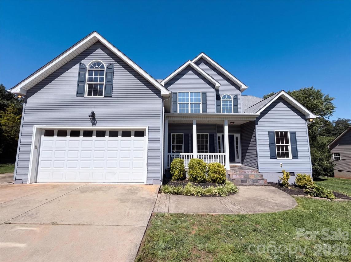 4990 Sagittarius Cir., Denver, NC 28037