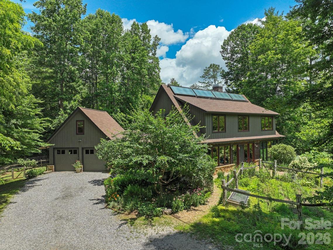24 Merriwood Tr., Arden, NC 28704